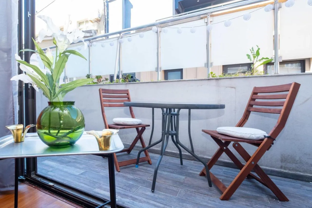 Flat With Terrace Near Istiklal Street Apartment Istanbul