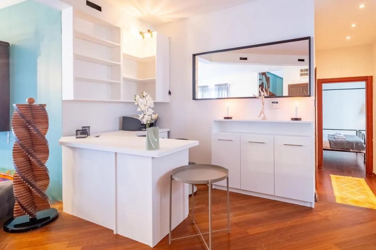 Flat With Terrace Near Istiklal Street Apartment Istanbul Turkey